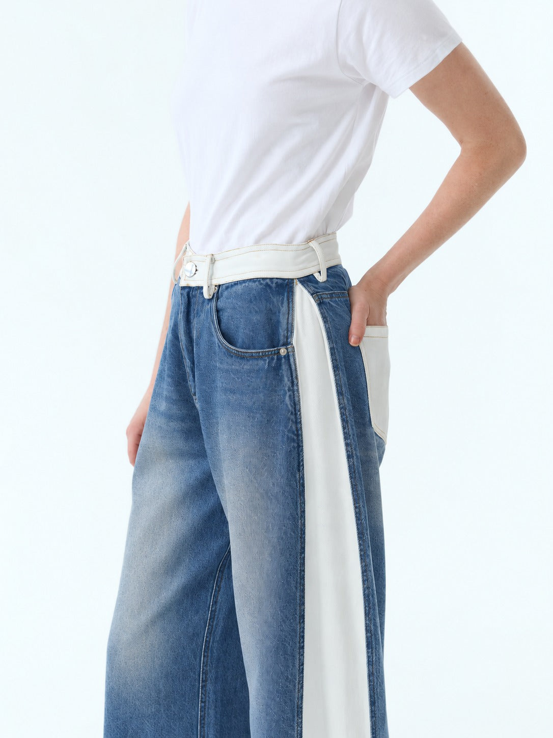 Peggy Pleated Ecru Jeans